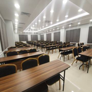 Konferans Salonu